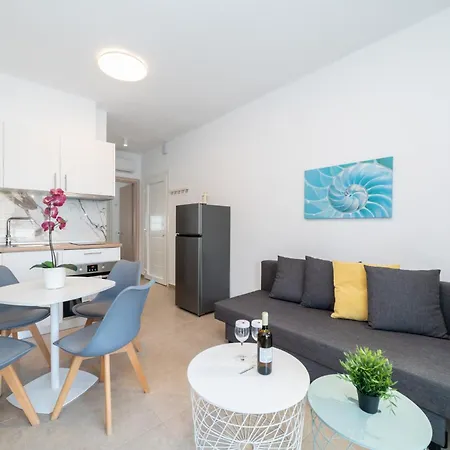Thalassa Complex By Horizon Homes